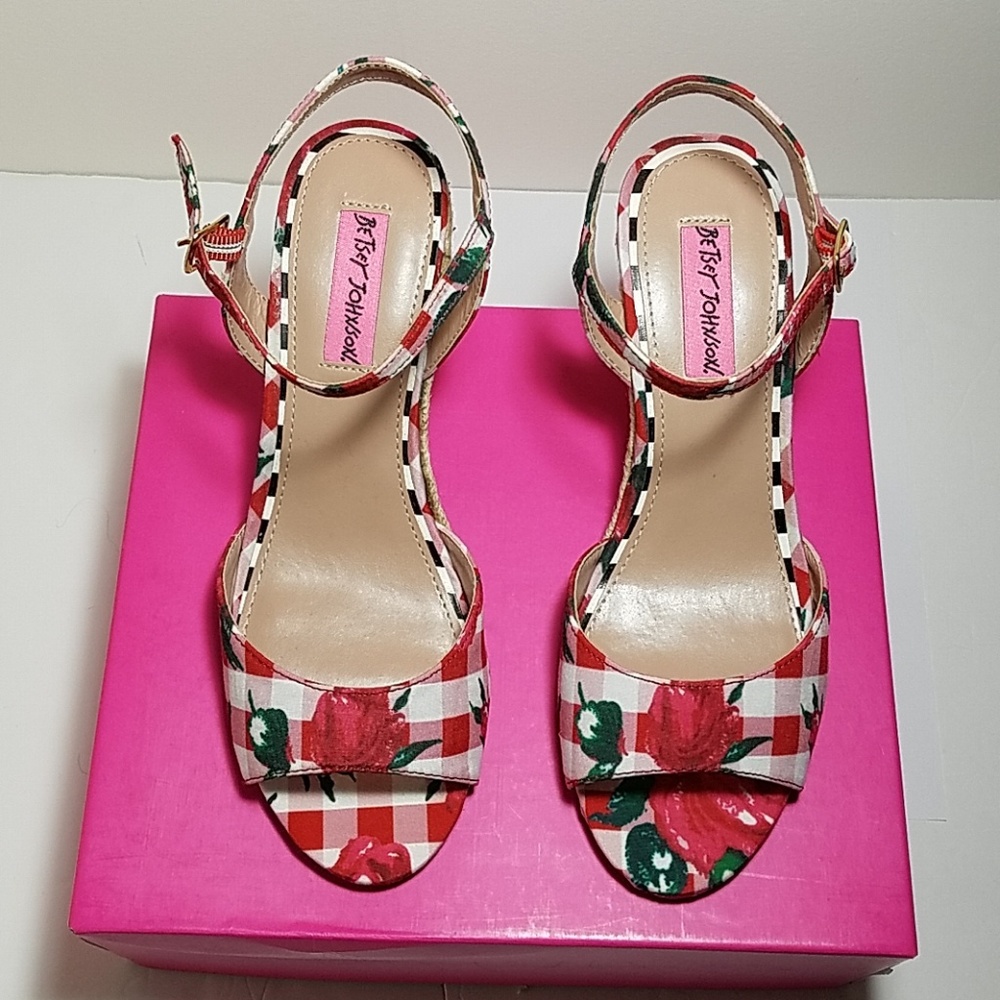 Betsey Johnson Athena Espadrille Wedges - Picture 2 of 5